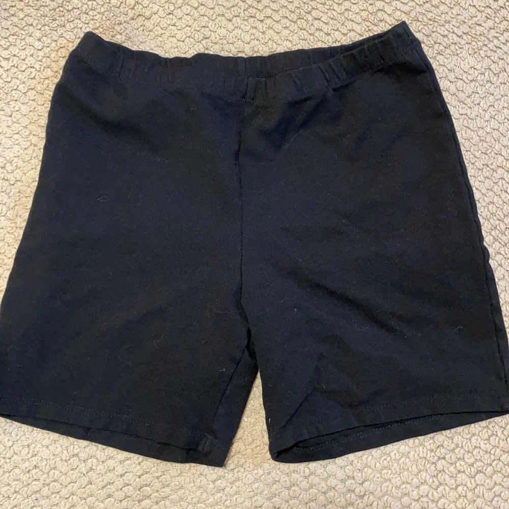 Black biker short